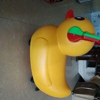 Xe chòi chân hình con vịt