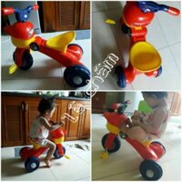 Xe con kiến có nhạc