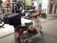 Xe CUB 50 lên thùng sau Givi cực ngầu