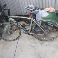 Xe đạp cũ kiểu dáng thể thao