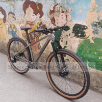 Xe Đạp Địa Hình KIDVIET-PRO TIGER Khung Carbon Siêu Nhẹ, Dây Âm Sườn, Trục Rỗng, Phanh Dầu, Bộ Đề Shimano Deore 6100