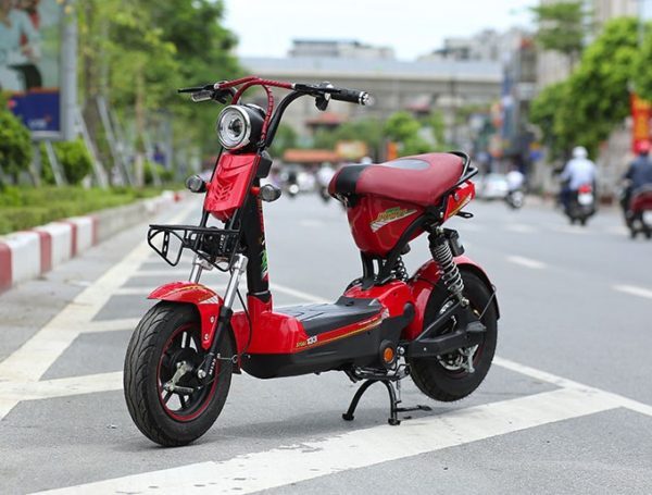 Xe đạp điện Giant M133 Sport