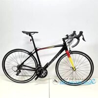 Xe đạp đua Giant SCR 2 2022, Khung sườn hợp kim nhôm Giant ALLUXX SL, Bộ truyền động Shimano R2000, Màu đỏ đen