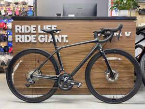 Xe đạp đua Giant TCR ADV Pro 1 D 2022