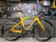 Xe đạp đua Pinarello F12 Sora R3000 Yelow Back