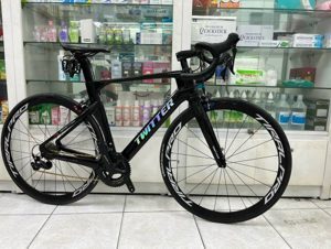 Xe đạp đua Twitter R10 Full Carbon Retrospec 22S