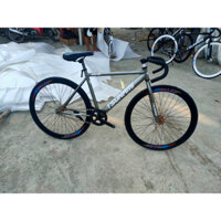 xe đạp Fixed Gear Tsunami màu xám lông chuột  (tặng kèm dây strap và đồ lắp)