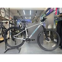 Xe đạp GIANT 2025 ATX 830 27.5