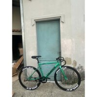 Xe Đạp Thể Thao Fix Gear Và Single Tsunami (Kèm Dây Strap Và Đồ Lắp)