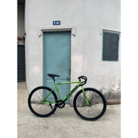 Xe đạp thể thao fixed gear tsunami & single speed màu xanh rêu bánh đen( kèm strap và đồ lắp)