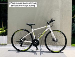 Xe đạp thể thao Giant FCR 3300