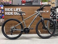 Xe đạp thể thao Giant ATX 660 2025