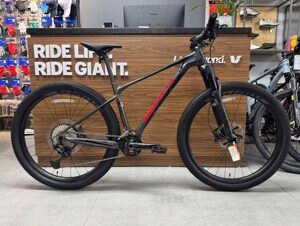 Xe đạp thể thao Giant XTC SLR 27.5 1 2022