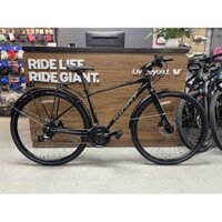 Xe đạp touring GIANT 2024 ESCAPE 2 CITY D - Khung nhôm Aluxx, bộ truyền động Shimano Altus 8S, Phanh Đĩa dầu Tektro