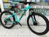 Xe đạp Trek Marlin 7 2022