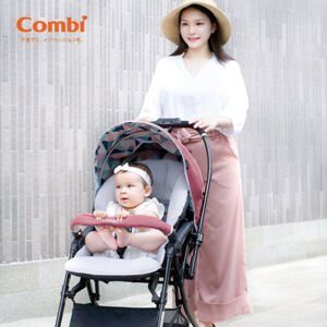 Xe đẩy Combi Sugocal Light