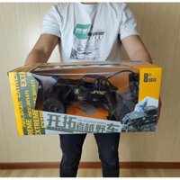 Xe địa hình điều khiển từ xa cao cấp