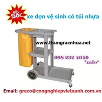 Xe dọn vệ sinh có túi đựng rác