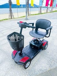 Xe lăn điện 4 bánh Eurocare Runner