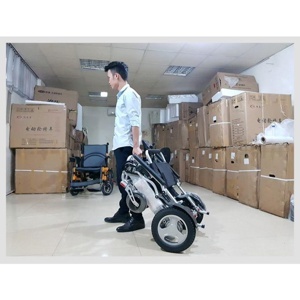 Xe lăn điện Việt Pháp TM011