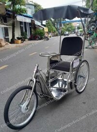 Xe lăn lắc tay – Công cụ mưu sinh cho người khuyết tật