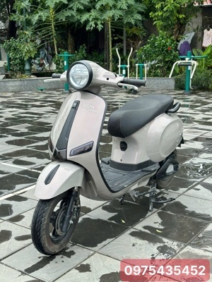 Xe máy điện Vespa Osakar Nispa