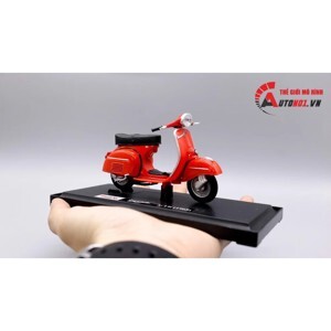 Xe mô hình 1968 Vespa GTR 1:18 Maisto