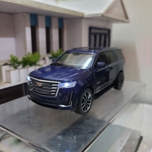 Xe mô hình Cadillac Escalade 1:24 Welly