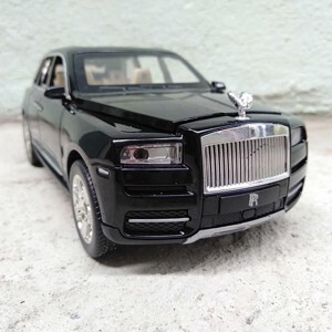 Xe mô hình CheZhi Roll Royce Cullinan Xanh 1:24