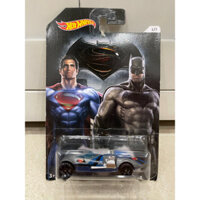 Xe mô hình đồ chơi Hotwheels cơ bản 1:64 - BATMAN vs SUPERMAN - Twin Mill