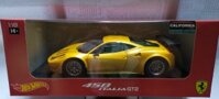 Xe mô hình FERRARI 458 Italia GT2 HOTWHEELS tỉ lệ 1:18