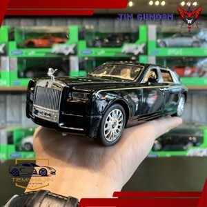 Xe mô hình Rolls Royce Phantom VIII 1:24