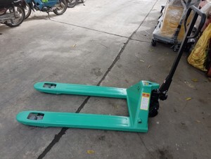 Xe nâng tay thủy lực Mitsubishi BF25, 2.5 tấn