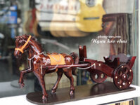 Xe ngựa kéo đơn chai rượu vang