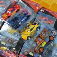 Xe ô tô mô hình nhân vật Lighting MC queen car 3 bằng sắt chạy cót sơn tĩnh điện rất đẹp bộ 4 xe