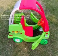 Xe oto chòi chân cho bé có mái che