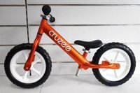 Xe thăng bằng Cruzee cam bản tem dính