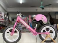 Xe thăng bằng Cruzee hồng bản tem dính