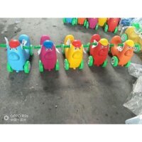 xe thăng bằng xe chòi chân hình thú cho bé