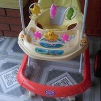 Xe tròn cho bé tập đi