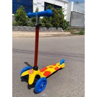 xe trượt xe scooter cho bé 2 tuôit