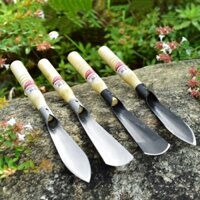 Xẻng làm vườn thép TXE-05, Xẻng cán gỗ cẩm tay, Mai đào đất