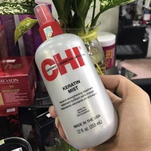 Xịt dưỡng ẩm Chi Keratin Mist Leave In Strangthening Treatment - 355ml