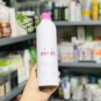 Xịt khoáng Evian 400ml