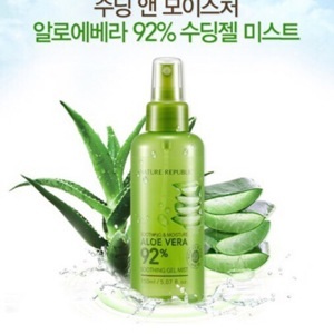 Xịt Khoáng Lô Hội Nature Republic Soothing & Moisture Aloe Vera 92%