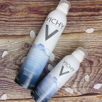 Xịt khoáng Vichy 150ml