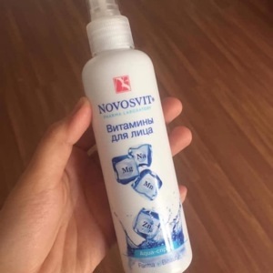 Xịt khoáng Novosvit của Nga
