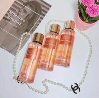 Xịt thơm toàn thân Victoria’s Secret Amber Romance Fragrance Mist Brume Parfumee new