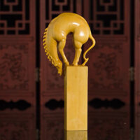 Yabai khắc gỗ ngựa uống nước sông hồ tay cầm bằng gỗ rắn Chạm Khắc Đồ thủ công động vật may mắn Con dấu gỗ đồ trang trí di động JN2H