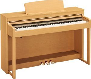 Đàn Piano Yamaha Clavinova CLP-440 - Màu R/ PE/ B